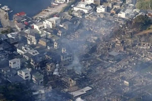 জাপানে ৫০ বছরের ইতিহাসে ভয়াবহতম অগ্নিকাণ্ড, ১৭০টি ভবন পুড়ে ছাই