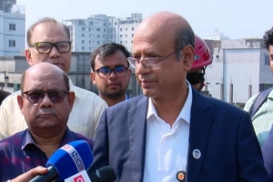 পুরান ঢাকার ভবনঝুঁকি নিয়ে যা জানালেন রাজউক চেয়ারম্যান