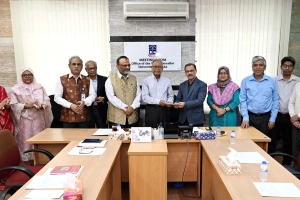 ঢাবি শিক্ষার্থীদের বৃত্তি দিতে ১ কোটি টাকার নতুন ট্রাস্ট ফান্ড গঠন