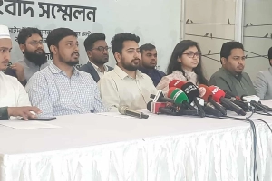 লেভেল প্লেয়িং ফিল্ড না থাকলে গণতন্ত্র ক্ষতিগ্রস্ত হবে: নাহিদ ইসলাম