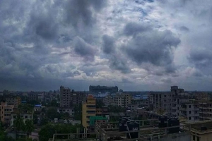 রাজধানীর আবহাওয়া: আংশিক মেঘলা আকাশ, শুষ্ক বাতাস