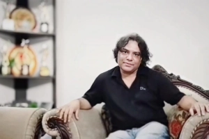 মারা গেলেন সংগীতশিল্পী জেনস