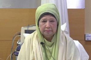 খালেদা জিয়া সিসিইউতে, সুস্থতার কামনায় আজ সারাদেশে বিশেষ দোয়া