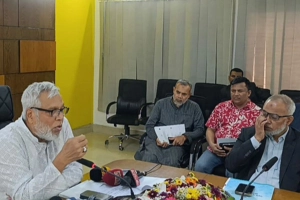 রেল খাতে ভয়ঙ্কর দুর্নীতি হয়েছে, কোচ-ইঞ্জিন নেই: পরিবহন উপদেষ্টা