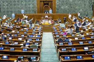 বাংলাদেশে পুশব্যাক ইস্যুকে কেন্দ্র করে উত্তাল ভারতের লোকসভা