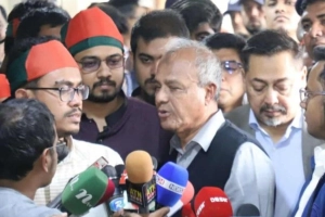 হাদির হ’ত্যাচেষ্টাকারীদের বিষয়ে যা বললেন স্বরাষ্ট্র উপদেষ্টা