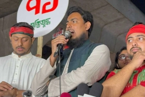 হাদির ওপর হা'মলার ঘটনায় সহমর্মিতা নয়, সুষ্ঠু বিচার চাই: আখতার হোসেন