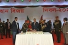 বঙ্গভবনে বিজয়ের কেক কাটলেন রাষ্ট্রপতি মো. সাহাবুদ্দিন