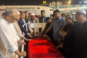 সিঙ্গাপুর থেকে দেশে পৌঁছাল ওসমান হাদির মরদেহ