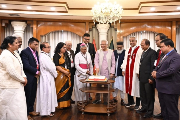 আমরা একটি সুস্থ সমাজ গড়ে তুলতে চাই: প্রধান উপদেষ্টা