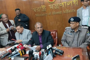 'হাদি হ'ত্যা'য় জড়িতদের নাম ও পরিচয় জনসমক্ষে প্রকাশ করা হবে'