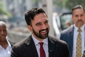 নিউইয়র্কের নতুন সূর্য: মেয়র হিসেবে জোহরান মামদানির অভিষেক