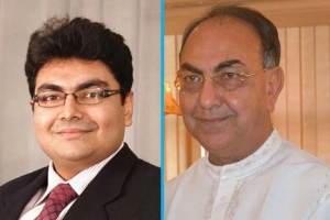 সম্পদের দিক দিয়ে মির্জা আব্বাসকে টপকে চমক দেখাল তার ছেলে