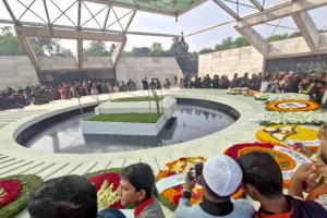 সর্বসাধারণের জন্য উন্মুক্ত হলো শহীদ জিয়া ও খালেদা জিয়ার সমাধিস্থল