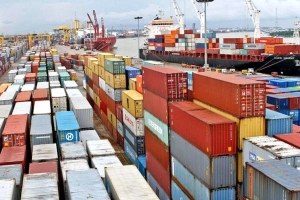 রপ্তানিতে বড় ধাক্কা, ডিসেম্বরে আয় কমল ১৪ শতাংশ