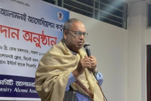 ঢাকা বিশ্ববিদ্যালয়ের প্রতি আমাদের দায় রয়েছে: শামসুজ্জামান দুদু