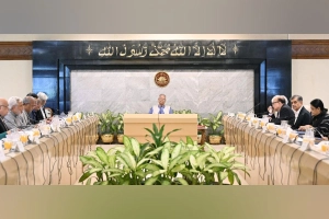 প্রধান উপদেষ্টার সভাপতিত্বে উপদেষ্টা পরিষদের বৈঠক অনুষ্ঠিত