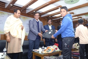 ঢাবিতে স্বামী বিবেকানন্দের ১৬৩তম জন্মোৎসব উদযাপন