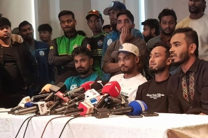 শর্ত সাপেক্ষে কাল থেকেই মাঠে ফিরছেন ক্রিকেটাররা