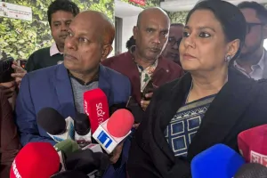 মার্কিন অভিবাসী ভিসা স্থগিত, কূটনৈতিক উদ্যোগ বাংলাদেশের