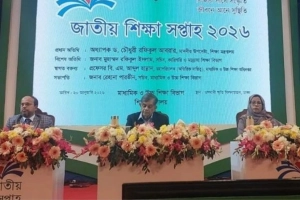 মেধা বইয়ের পাতায় সীমাবদ্ধ নয়: শিক্ষা উপদেষ্টা