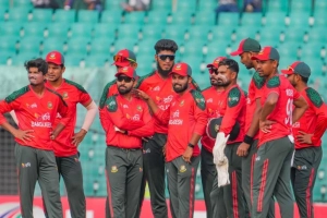 বিশ্বকাপে খেলা নিয়ে বিসিবিকে আইসিসির ২৪ ঘণ্টার আল্টিমেটাম