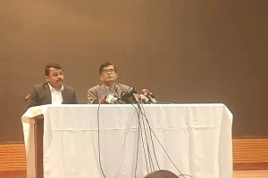 ভোটের আগে সরকারি ছুটিতে নতুন সিদ্ধান্ত
