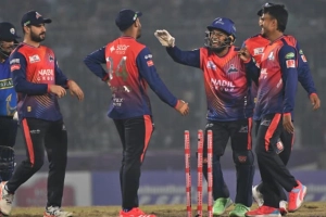 তানজিদের সেঞ্চুরি ও বিনুরার তোপে বিপিএলে দ্বিতীয় শিরোপার স্বাদ পেল রাজশাহী