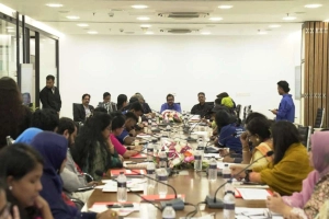 ত্রয়োদশ নির্বাচন সামনে রেখে শিশুঅধিকার নিয়ে আলোচনা