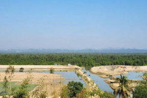 মিয়ানমারের গোলাগুলির শিকার বাংলাদেশি দুই কিশোর