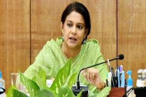 নির্বাচন ঘিরে সংযমী আচরণের আহ্বান উপদেষ্টা রিজওয়ানার