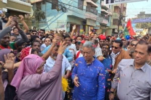 আমরা রাজনীতিতে শান্তি প্রতিষ্ঠা করতে চাই: আমীর খসরু