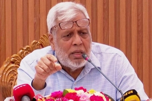 উপদেষ্টার ফোন হ্যাক, অর্থ না দিতে ফেসবুকে সতর্কবার্তা