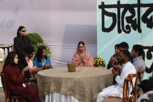 তরুণ ভোটারদের সঙ্গে চায়ের আড্ডায় জাইমা রহমান