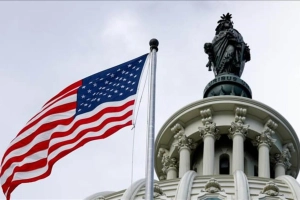 গণতন্ত্র থেকে সরে যাচ্ছে যুক্তরাষ্ট্র, সতর্ক করল এইচআরডাব্লিউ