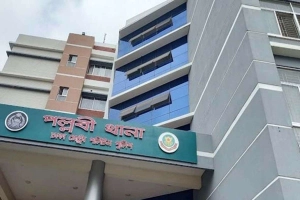 মিরপুরে দুই শিশুসহ দম্পতির মৃ-ত্যু, এলাকায় আতঙ্ক