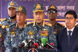 ভোলা জেলায় অবাধ ও নিরপেক্ষ নির্বাচন অনুষ্ঠিত হবে: নৌবাহিনী প্রধান