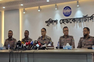জাতীয় নির্বাচনে যেকোনো অস্ত্রই থ্রেট : পুলিশ মহাপরিদর্শক
