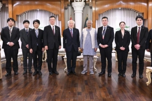 প্রধান উপদেষ্টার সঙ্গে জাপানি নির্বাচন পর্যবেক্ষণ মিশনের সৌজন্য সাক্ষাৎ