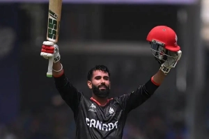 যুবরাজের রেকর্ডগড়া সেঞ্চুরিও বৃথা, সুপার এইটে কিউইরা