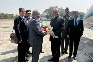 শপথ অনুষ্ঠানে যোগ দিতে ঢাকায় ভারতের স্পিকার ও পররাষ্ট্র সচিব