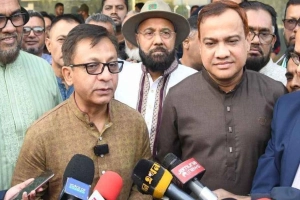 
রমজানে বাজার স্থিতিশীল রাখতে পর্যাপ্ত খাদ্য মজুত রয়েছে: বাণিজ্যমন্ত্রী