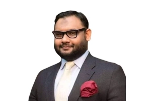 ৬ মাস অন্তর সরকারি ব্যয়ের হিসাব দেবেন ব্যারিস্টার আরমান