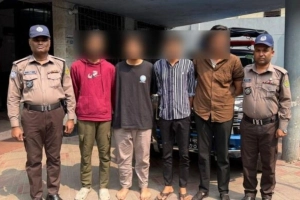 প্রধানমন্ত্রীর হস্তক্ষেপে উদ্ধার হওয়া স্কুলছাত্রের ৪ অপহরণকারী গ্রেপ্তার