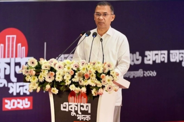 ‘শিল্প সাহিত্য চর্চাকে রাজনীতিকীকরণ সভ্য সমাজের পরিচায়ক নয়’