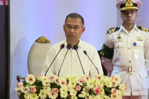 সরকার দেশকে জ্ঞানের আলোয় আলোকিত করতে চায়: প্রধানমন্ত্রী