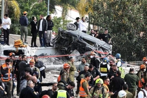 ইসরায়েলে ইরানের ক্ষেপণাস্ত্র হামলা, নি-হ-ত ৮