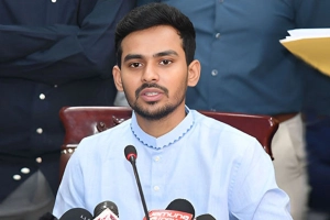 দুর্নীতির অভিযোগে জনসমক্ষে ব্যাংক হিসাব প্রকাশ করবে আসিফ