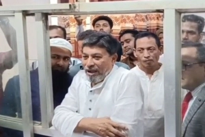 রোগী সেজে সদর হাসপাতাল পরিদর্শনে এমপি