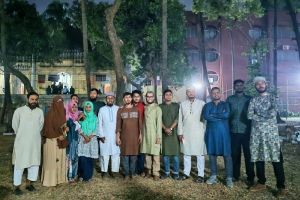 ইতিহাসের ছায়ায় তরুণ লেখকদের ইফতার